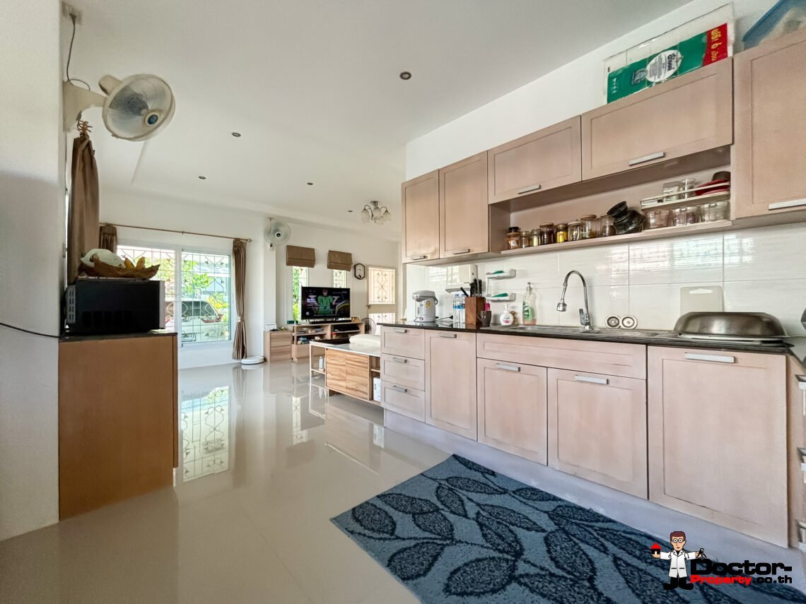 3 Bedroom House in Mae Nam, Koh Samui – For Sale